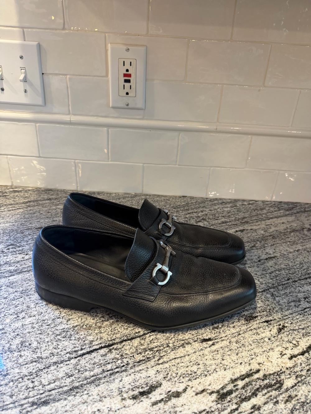 Men’s Salvatore Ferragamo Gancini Horse Bit Loafer Dress Shoes Black Size 9 EE
